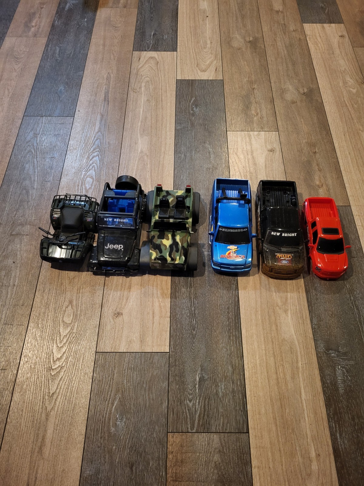 New Bright RC Truck And Jeep Body Shells Lot of 6 Quad Jeeps And Trucks
