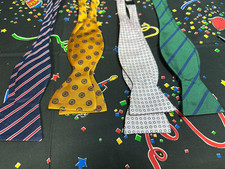 Jos A Bank 100 Silk Striped Geometric Bow Tie Lot of 4