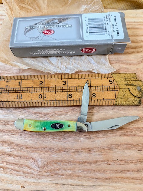 Case XX USA, 2017,Burnt Clove, Peanut pattern two blade, unusual. Collectible