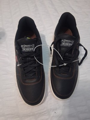 Levi Strauss & Co. Two Horse Brown Black  and white Shoes 9 NEW