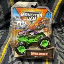 Spin Master Monster Jam Grave Digger 30th Anniversary Series 36