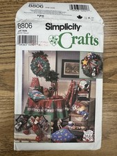Simplicity 8806 Christmas Decorations Craft Sewing Pattern Uncut Vintage