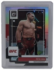 Petr Yan 2023 Panini Donruss Optic UFC Silver Prizm Parallel Insert Card #99