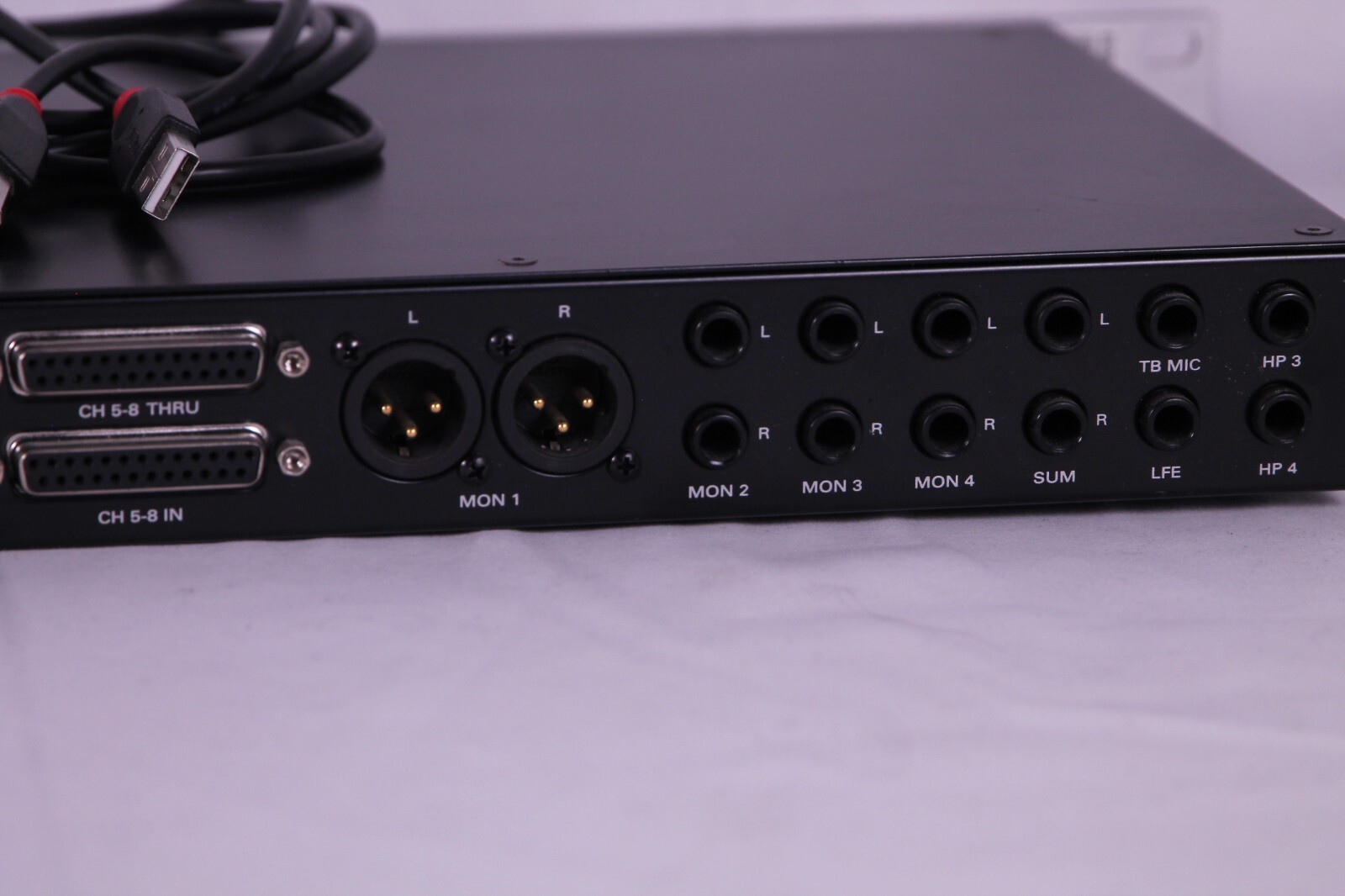 Antelope Satori Mastering-Grade Analog Monitor Controller & 4S Remote Control