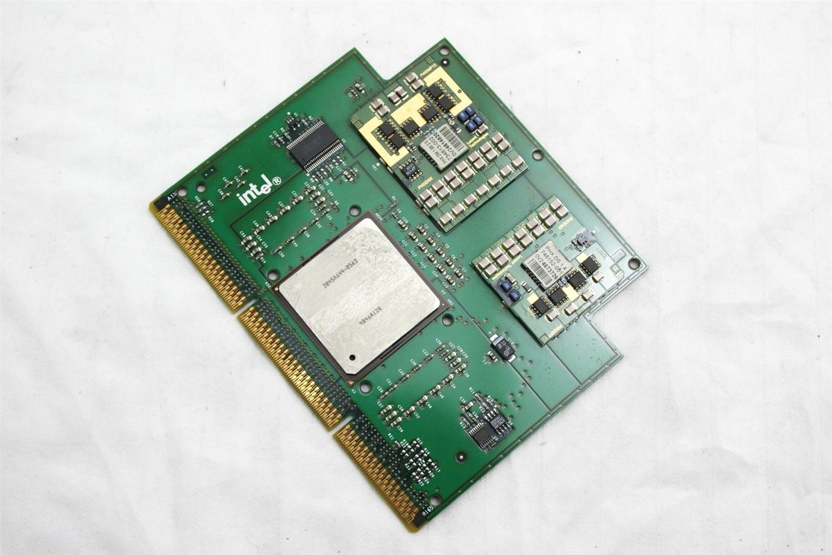 Genuine Intel Xeon CPU Slot Card PBA18691-001 3045A644-0563 | eBay