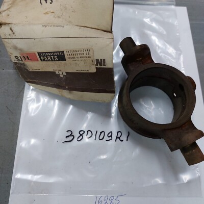 #ad NOS TRACTOR PARTS 380109R1 SLEEVE fit INTERNATIONAL 3088 6388 1256 3288 6588 $198.00