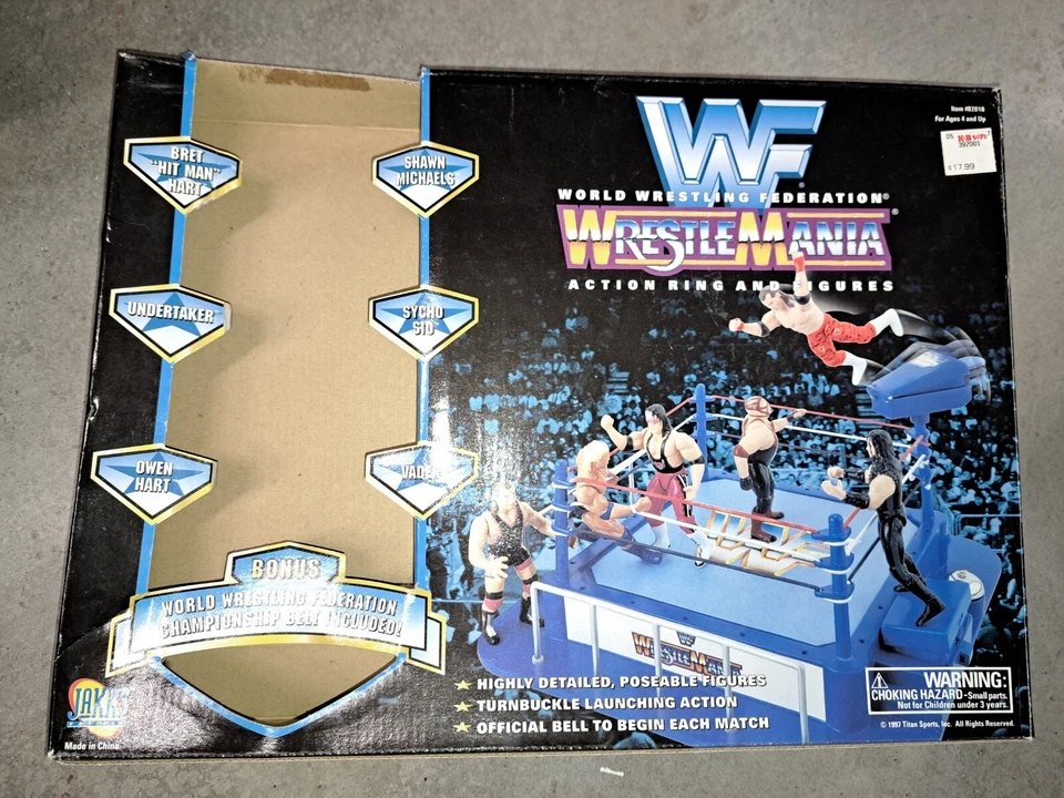 Anillo de acción y figuras WWF Wrestlemania SOLO EN CAJA 1997 Jakks WWE figuras personalizadas  Foto 3 de 4