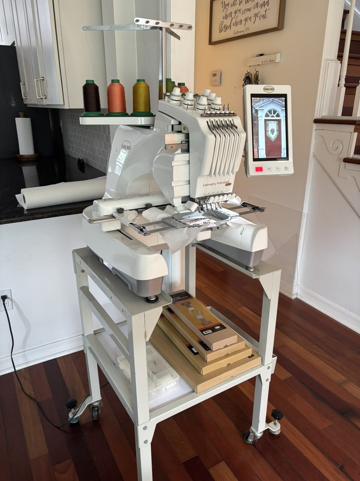 BabyLock Embroidery Professional BMP9 6 Needle Embroidery Machine Stand