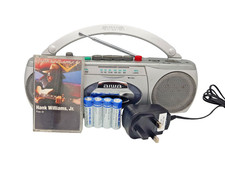 Aiwa CS-P500 Lettore di cassette portatile e registratore sintonizzatore radio AM FM argento