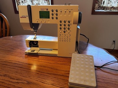 Bernina Activa 135 Sewing Machine with Bag And Pedal