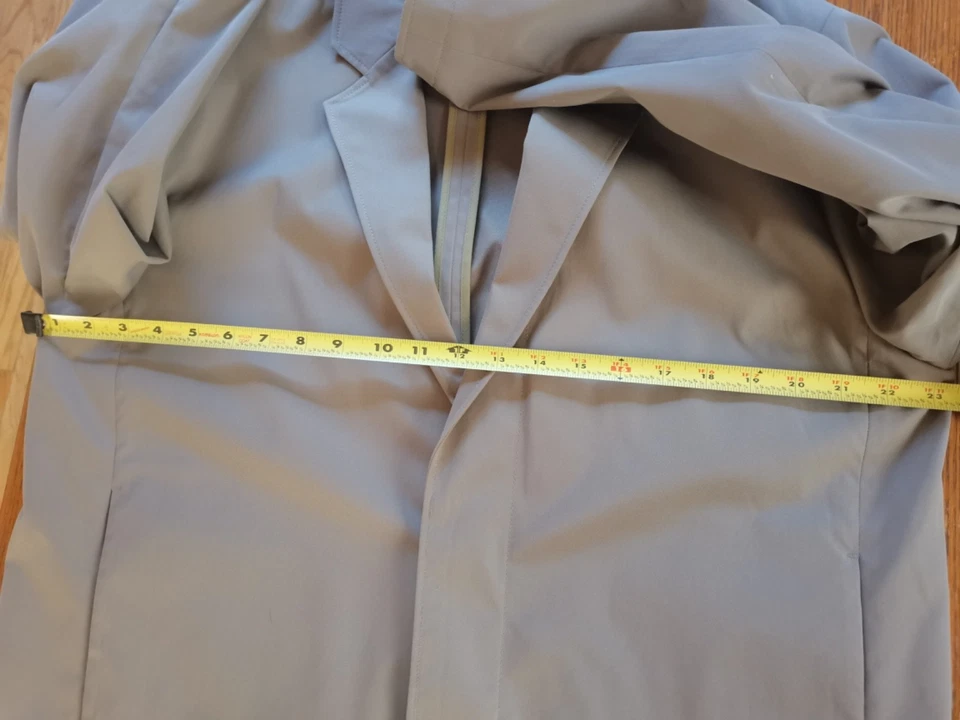 Abrigo de coche verde para hombre Muji LABO Foto 3 de 4