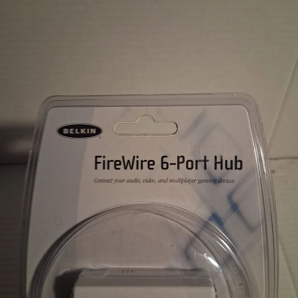 Nuevo concentrador Belkin FireWire de 6 puertos Foto 3 de 4