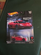 Hot Wheels Koenigsegg Agera R 1:64 Car - Red