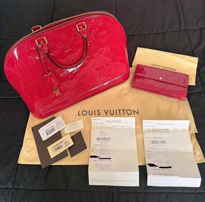 Louis Vuitton Alma GM Red Vernis Monogram Satchel Zip Gold HW Lock Key Dust
