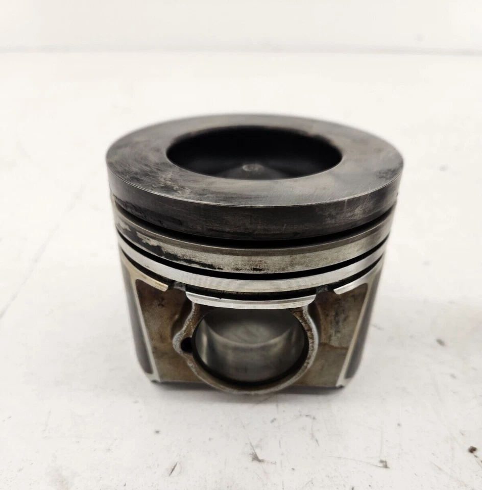 2008 - 2010 Ford F250 F350 F450 6.4L Powerstroke Diesel Piston - Image 2 of 4