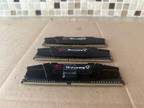 3X G.Skill Ripjaws V 4 X 8GB DDR4-3200 32GB PC4-25600 RAM Desktop DDR4 - Picture 3 of 5