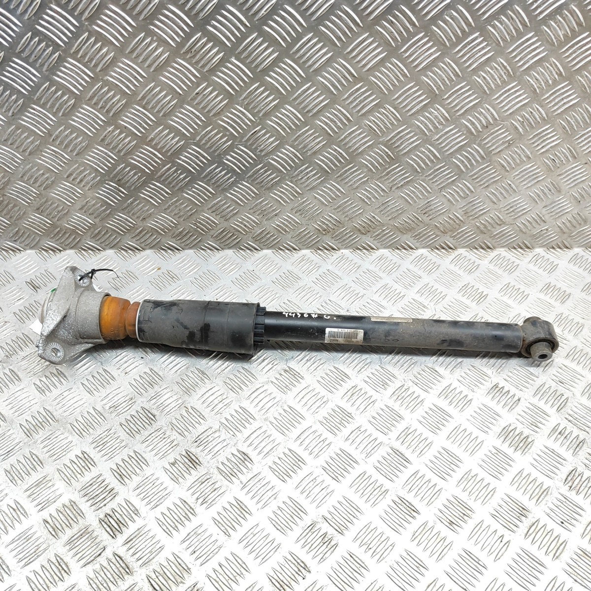 メイ Amortisseur arrière gauche AUDI A4 RS4 Avant B9 8W6513028Q 3.0