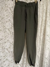 Lululemon On The Fly Dark Olive Jogger Size 2