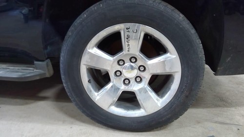 Used Wheel fits: 2016 Chevrolet Tahoe 20x9 5 spoke polished opt RD4 Grade C