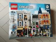 LEGO Creator Expert 10255 ## PIAZZA DELL'ASSEMBLEA ## Nuovo Sigillato 