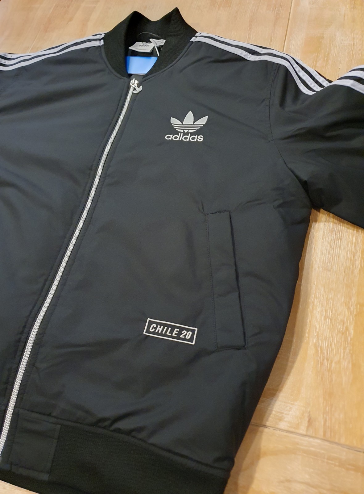 Adidas Originals Chile 20 Bomber Jacket Men's Medium Black Silver Trim image 2