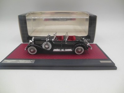 Matrix Scale Models MX40406-051 1930 Duesenberg SJ Torpedo Phaeton Walker Le Gra