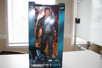 NECA Terminator 2 Judgement Day 3D 1/4 Scale 18'' T-800 Figure NEW