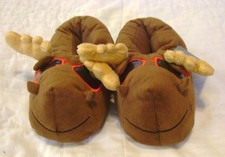 NWT Reindeer Slippers Size 2 3 M/L Boy Girl Warm Fuzzy Soft Christmas NEW