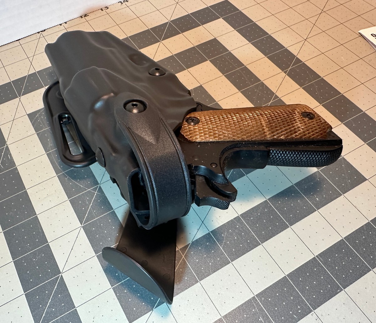 Safariland 6367 ALS/SLS OWB Belt RH Conceal Duty Holster for