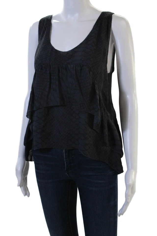 Regata Joie feminina preta de seda estampa de cobra sem mangas gola redonda tamanho P - Imagem 2 de 4