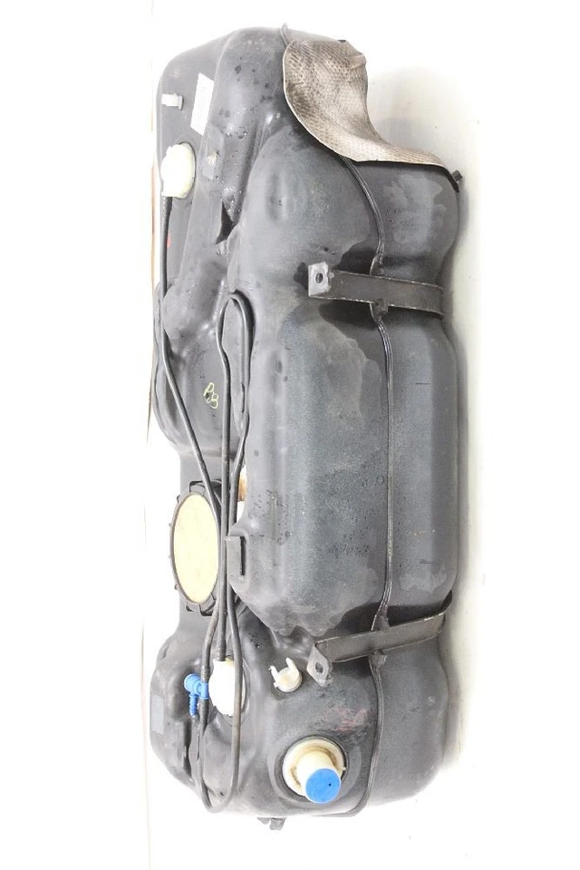 Depósito de combustible Suzuki SWIFT 4 FZ 8910068L00 1.2 69 KW 94 CV gasolina 03-2015 Foto 2 de 3