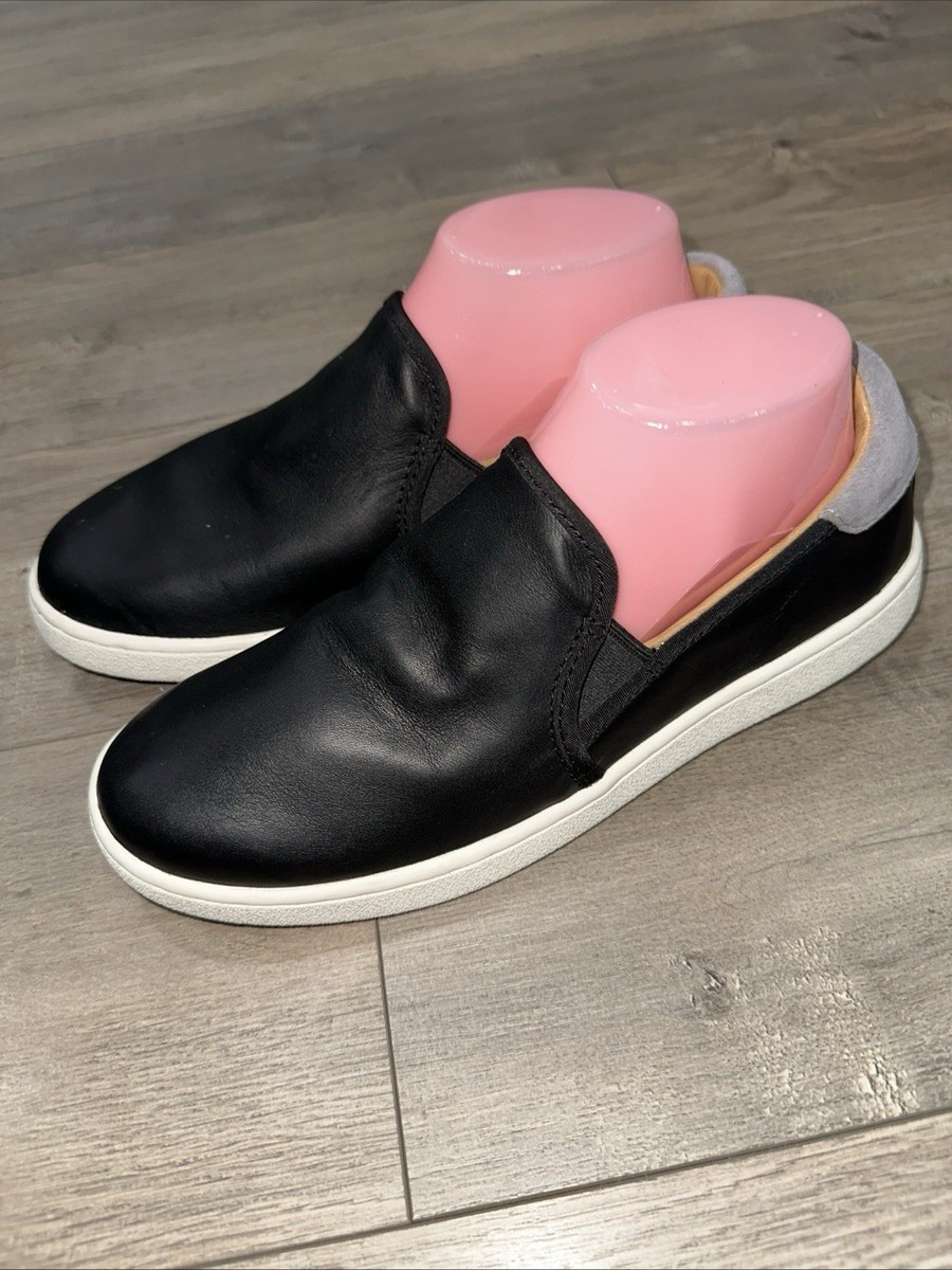 UGG Slip On Sneakers Womens US 8 Black Leather Loafer  display picture 1