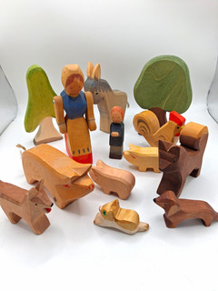 Ostheimer Tierfiguren Set Esel Hahn Schweine Katze/Hund inkl. 2 Bäume