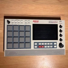 AKAI MPC Live 2 Special Retro Edition Used From Japan with Cover and Case