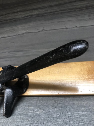 Vintage Nutcracker Lever Action Board Vise Mounted Cast Iron On Wood USA - Picture 5 of 14