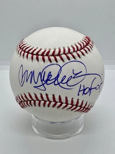 New ListingRyne Sandberg Signed Autographed MLB Baseball Chicago Cubs - JSA COA “HOF 25”