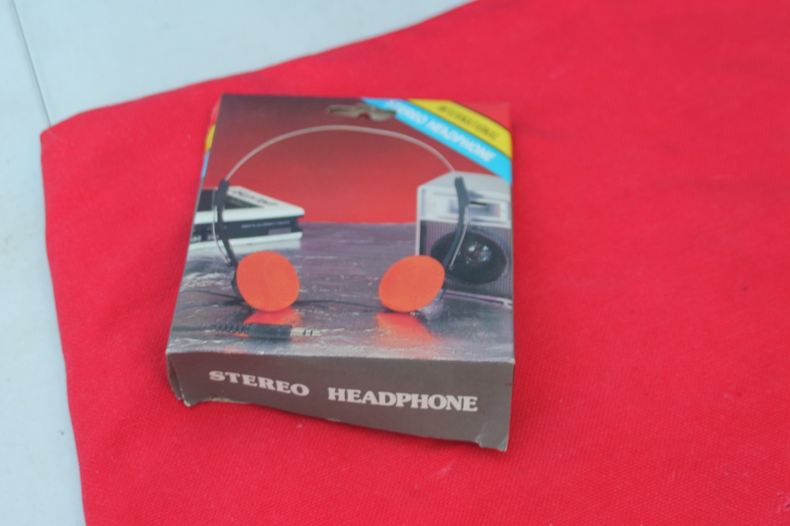 Casque audio stéréo vintage circum-aural pour baladeur et PC