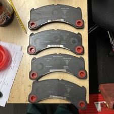 Brake pad set front Porsche macan 2018 95B615115BA B698151AS 95B698151E 