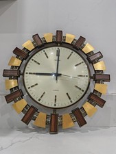 Vintage 1970s Quartz Metamec Starburst Aztec retro design Made In England Clock