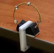 1 Beadalon Bracelet Knotter Tool Third Hand Bangle Holder with Instructions