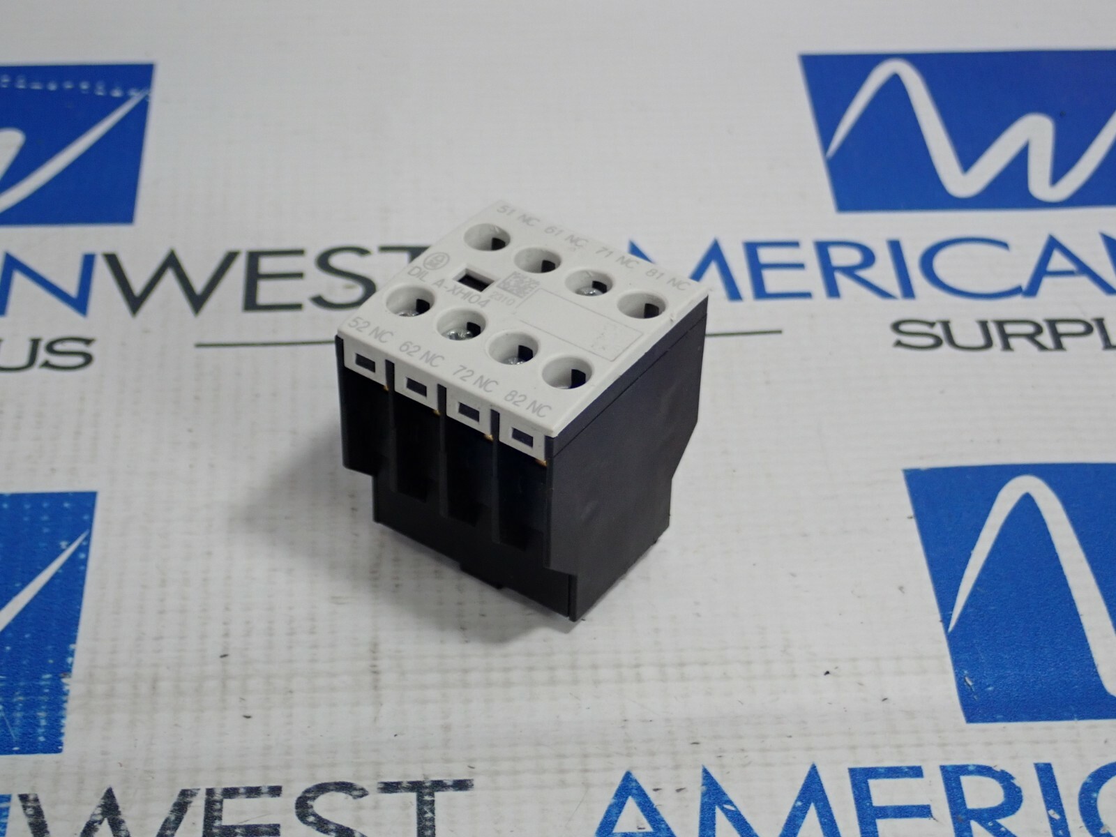 MOELLER A-XHI04 CONTACT BLOCK