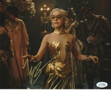 Kiernan Shipka CAOS Sabrina Autographed Signed 8x10 Photo ACOA 