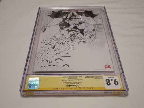 DC Comics DCeased #1 CGC SS 9.8 Signed Sajad Shah Exclusive Cover Black & White - Picture 7 of 17