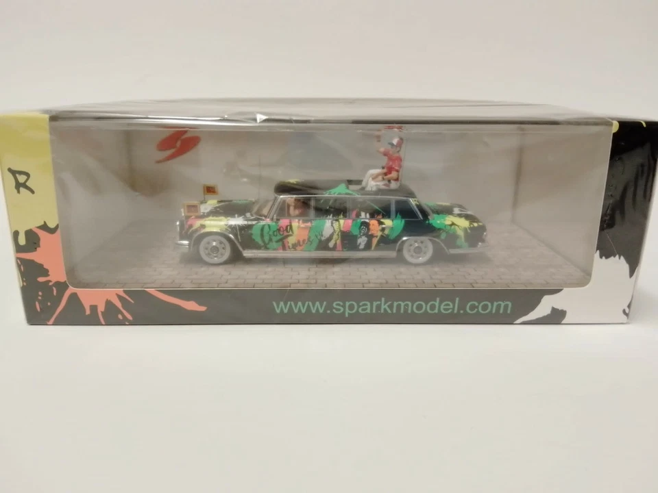 Spark Mercedes Benz 600 Pullman parade pilote Le Mans 2019 1/43 S7951 - Immagine 2 di 3