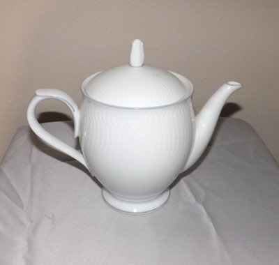 Noritake Whiteview Tea Pot Server Porcelain Vintage
