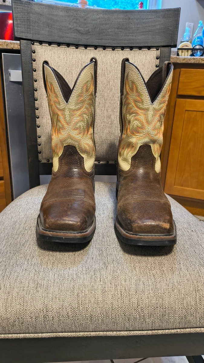 Justin Boots with Upper Leather Brown Boots for Men for Sale  display picture 1