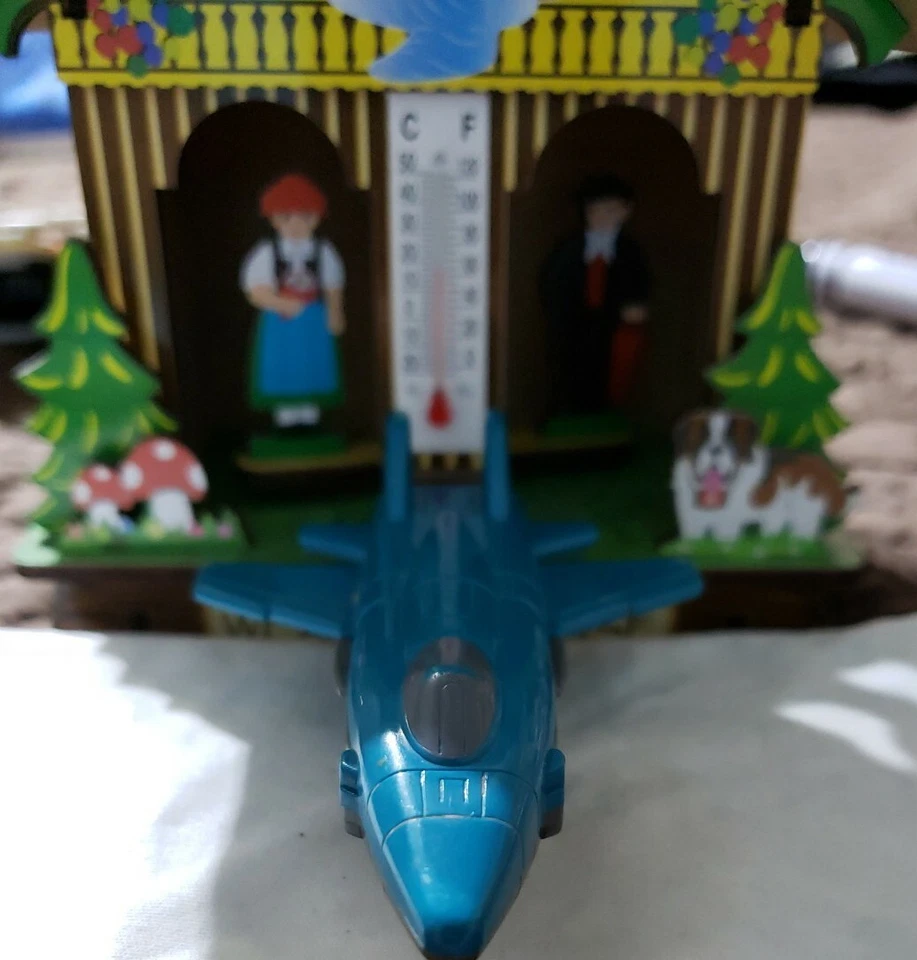 Vintage Gobots Sky Fly Tonka Plane Wendy's 1985 Guardian Robot Jet Transformer - Image 2 of 4