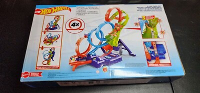 Hot Wheels Action 4-Loop Crash Out Track Set w/ Motorized
