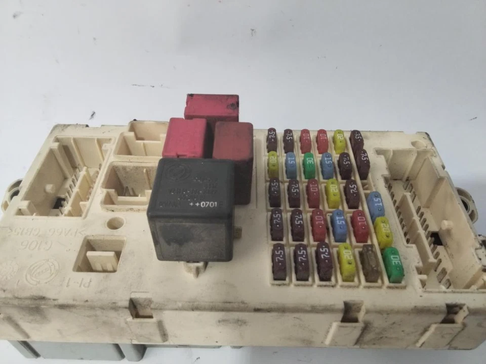 1349511080 Caja Reles/Fusibles para PEUGEOT BOXER (333) FURGÓN BAT.3450M 1723841 - Imagen 3 de 4