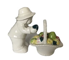 NIB Easter Eggs And Boy Salt And Pepper Shakers Essential Home